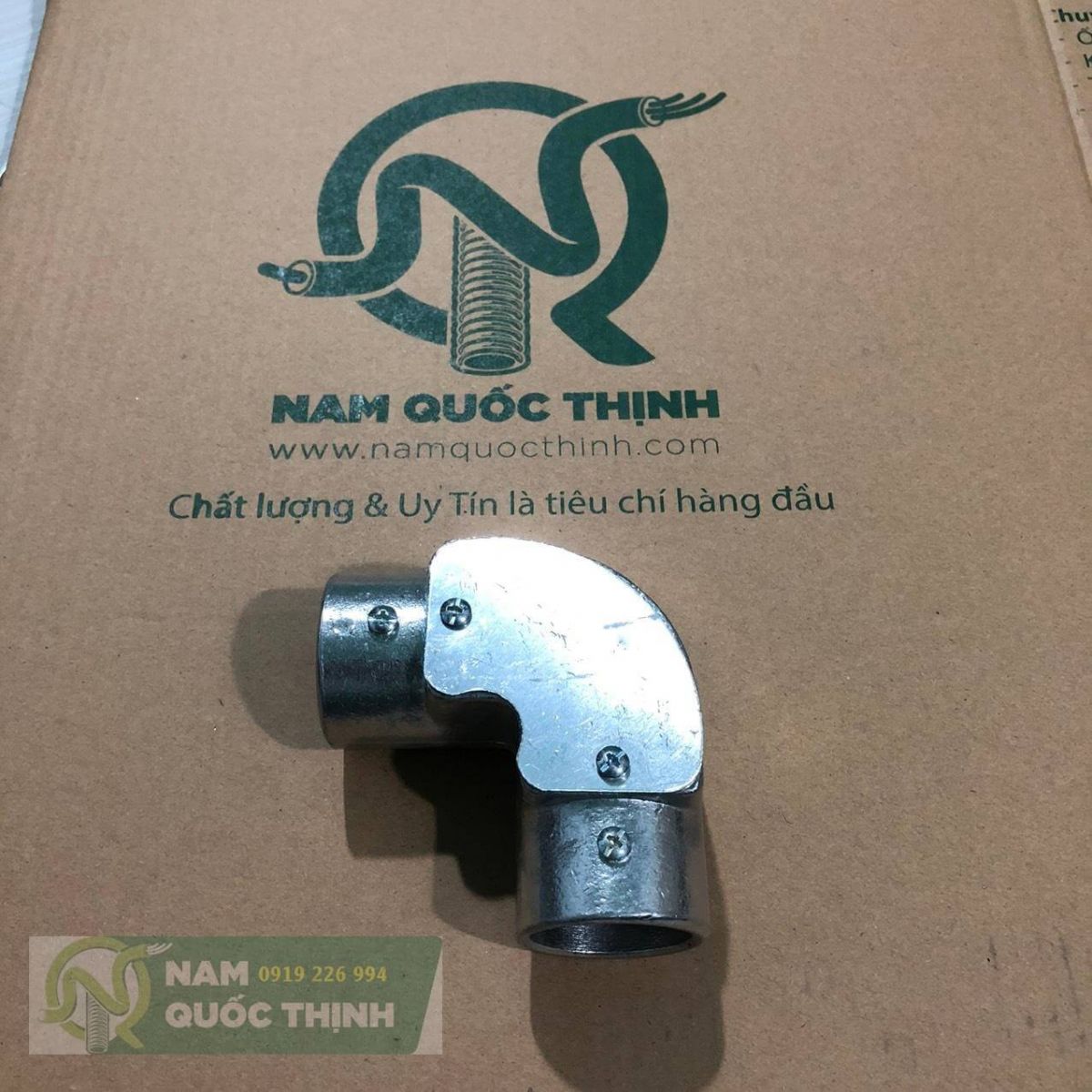 Co đúc 90 độ ống luồn dây điện thép emt phi 49